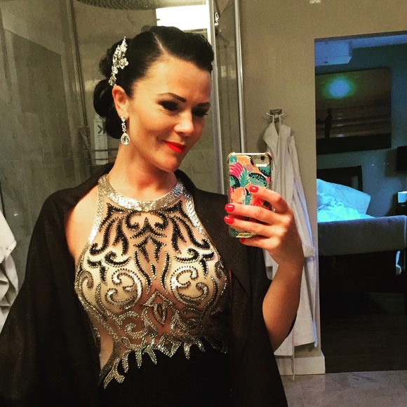 Stunning dress - Picture 3 of 3